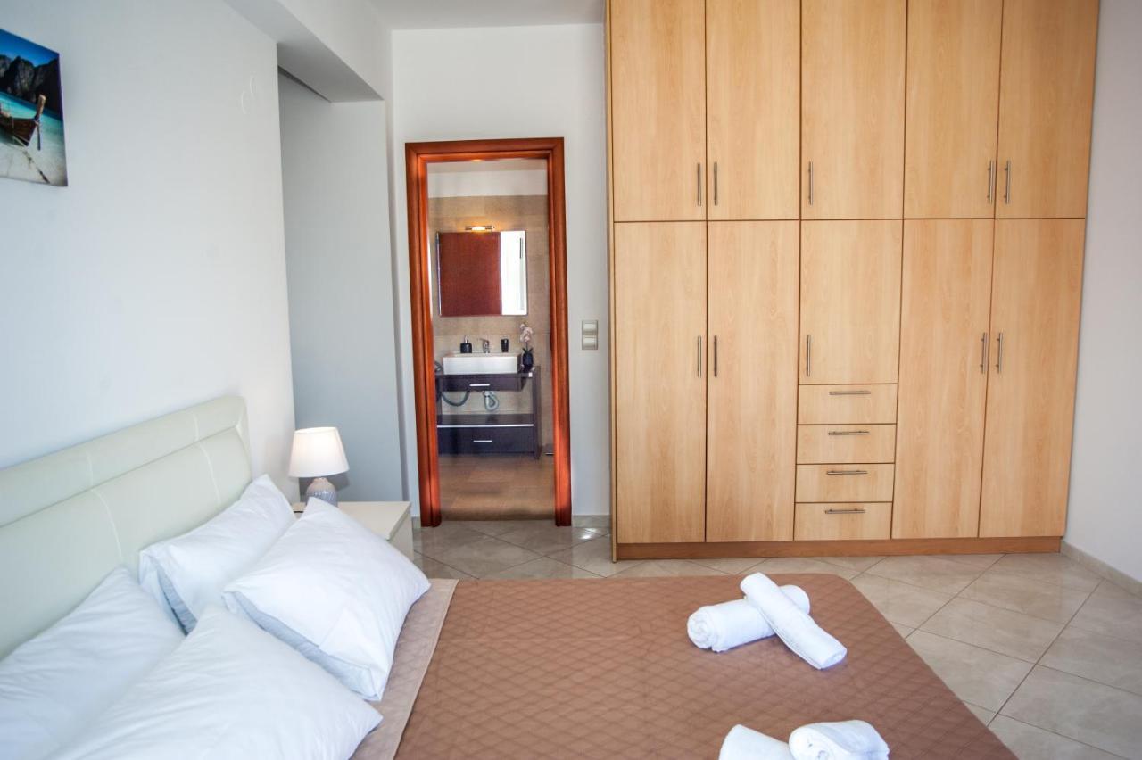 Nikos Apartments Spacious And Panoramic Argostolion Exterior foto
